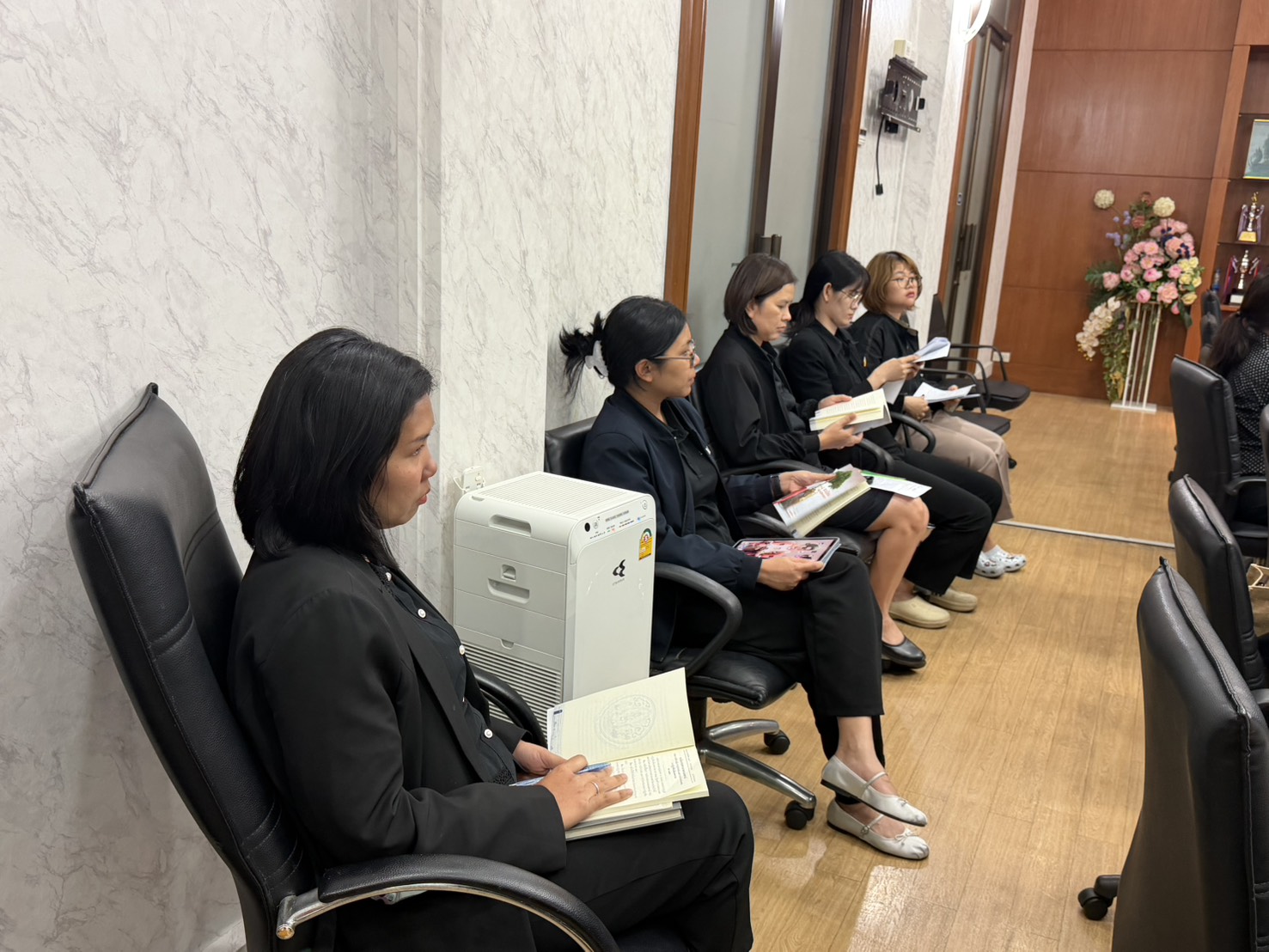 title - ประชุมคณะทำงานจัดทำ ทบทวน ปรับปรุงระเบียบ ประกาศ ข้อบังคับ และแนวทางปฏิบัติงาน ของกองทุนการปฏิรูปที่ดินเพื่อเกษตรกรรม ครั้งที่ 1/2569 